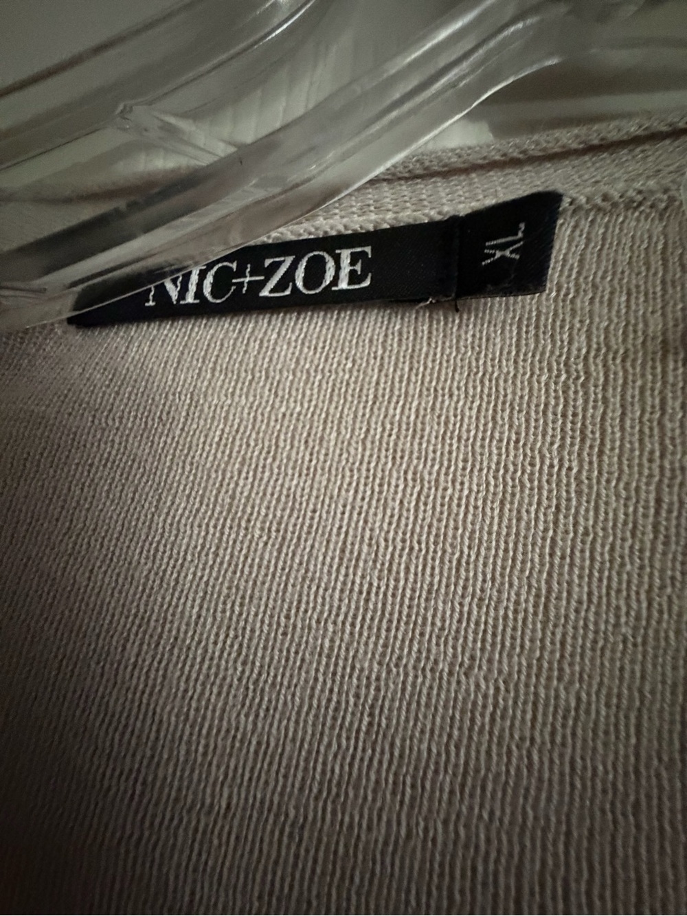 NIC+ZOE Cream Colored V Shaped wrapped Knit Sweater in XL - Picture 2 of 5